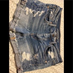 AE Tom girl shorts